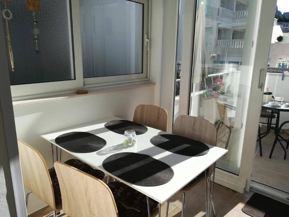 Apartmani “Kresimir” Omiš Exterior foto