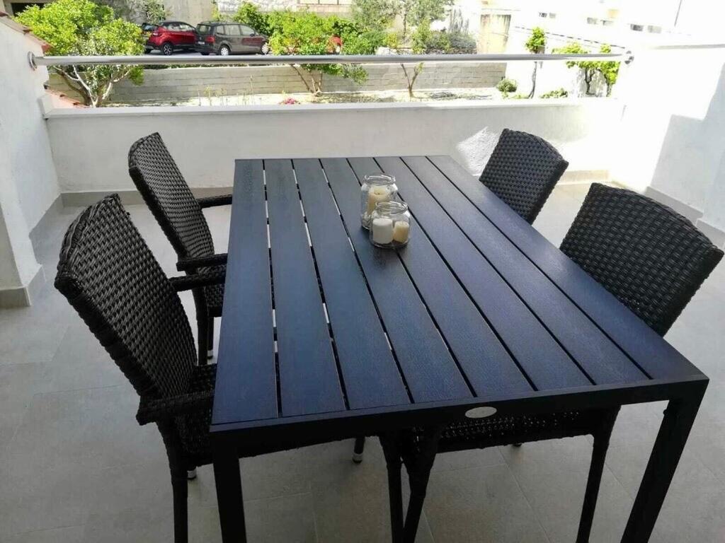 Apartmani “Kresimir” Omiš Exterior foto